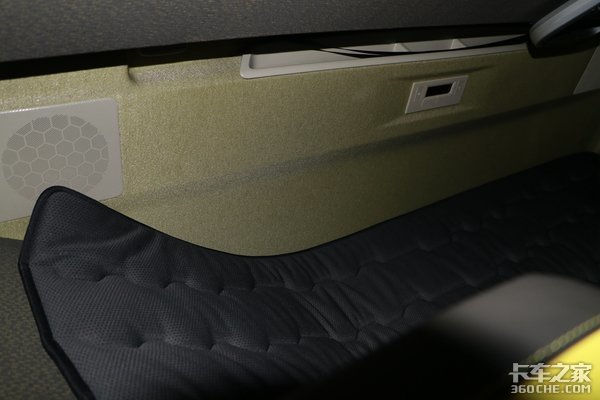 ��1993��2020��&nbsp;ÿһ���ֶ��ֶ����ر�