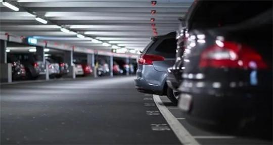 Ƥ���ȳ���Ϯ&nbsp;�����綯Ƥ����ս������