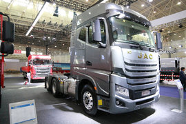 干线标载物流新选择 560马力+后提升的格尔发K7用实力为自己打call