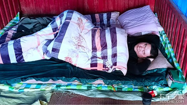 ־Ը�߿��ѷ��类Ȱ������������3����