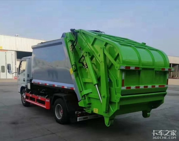 垃圾車都能玩跨界？一車多用，兩車合一
