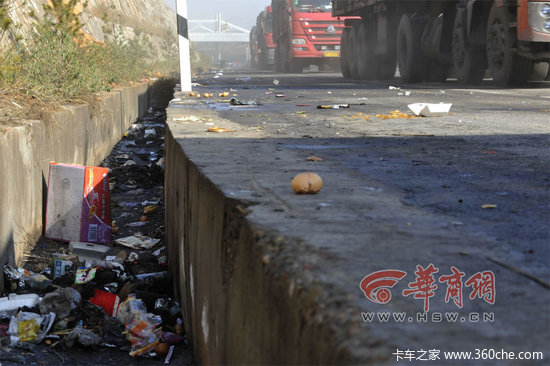 15���������3��&nbsp;��ľ��ɽ���Ķ³�����