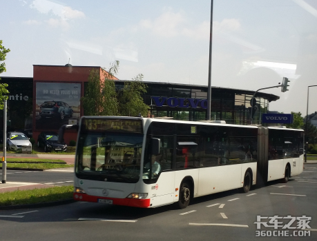 �ֻ�ŷ�����ó�������������Ī��ԽҰ��