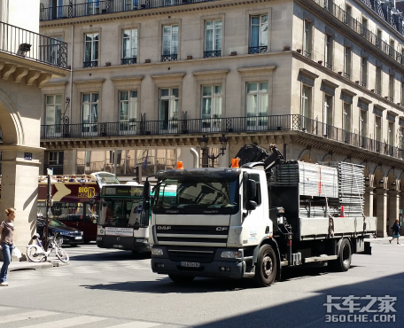 手绘欧洲商用车:在巴黎 见到梦想卡车