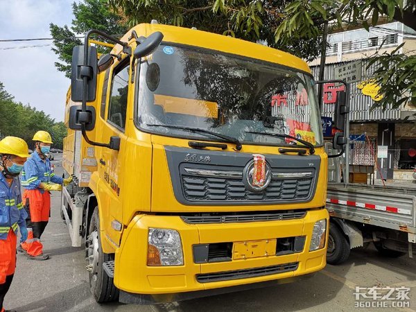 可以疏通管道 東風天錦清洗車實用性強