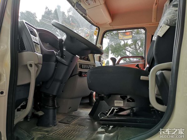 可以疏通管道 東風天錦清洗車實用性強