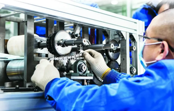 �������ˣ������㲿����ҵ�׷׿�ʼ�Ծ�