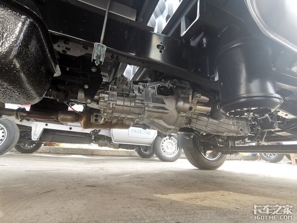 国六动力还能拉2吨货,个体商户买微卡,东风小康D51值得考虑