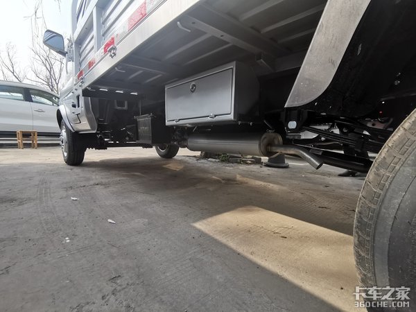 国六动力还能拉2吨货,个体商户买微卡,东风小康D51值得考虑