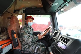 卡车人物杨顺来：20年老司机亲身演绎疫情下的职业担当