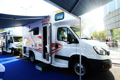 ���°׾�ϵ�з��� ���������̸���ʵ��