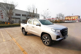 搭载6AT变速箱 驾驶更加轻松 长安凯程F70自动挡车型曝光