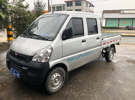 创业初期买车,如果不为面子工程,五菱双排小卡是个不错的选择