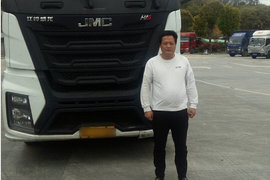 一年40万公里的陪伴，让他坚定选择订购7台江铃威龙HV5