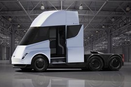 预计2020年底面世!特斯拉的电动卡车Semi现身:能跑966公里