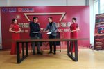 陕汽重卡:销售火力全开 全国各地交车忙