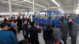 HOWO轻卡本月26日登场