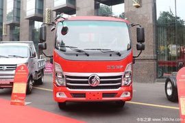 新车到店 重汽王牌瑞狮载货车促销中