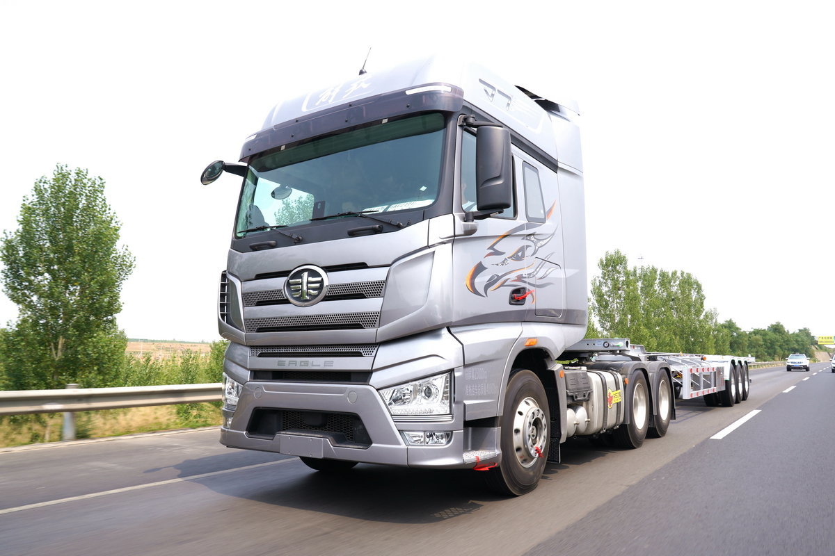 550马力amt变速器这台j7还带acc自巡航图片列表