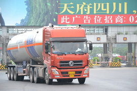 广深高速油罐车侧翻起火！ 这也配开危化车？这些点值得深思