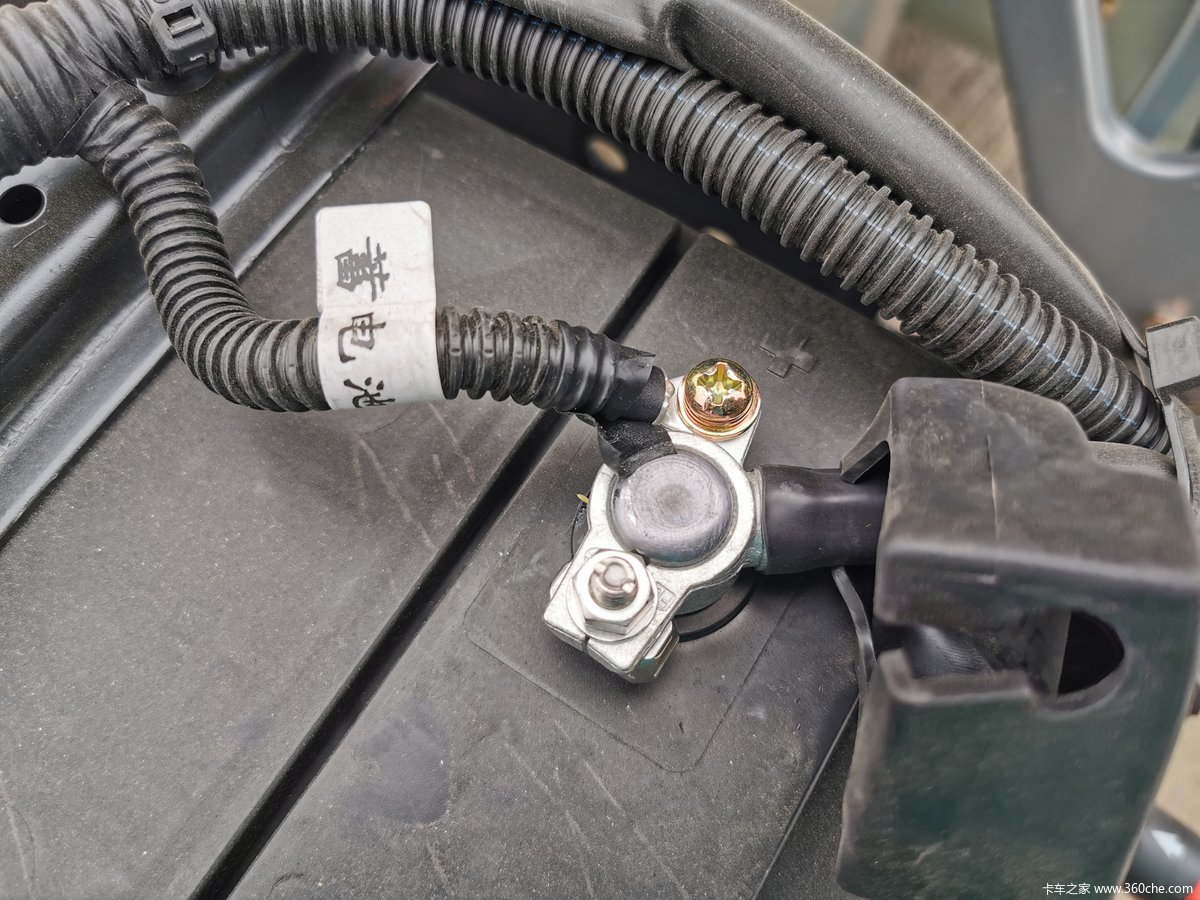 卡车小百科29搭电先接正级还是负极图片列表