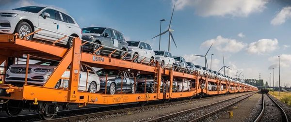 为减少碳排放 沃尔沃汽车在物流运输中用火车替换卡车