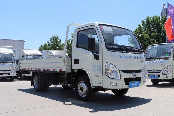 这些不到五万的大微卡!长着一副轻卡的模样却买微卡的钱