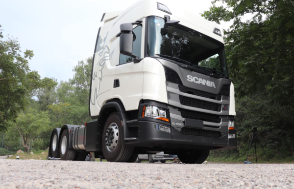 ����Ľ���˾��&nbsp;����1�ַ�50000����ס