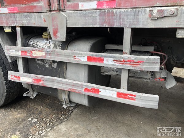 这台3年多的二手东风天锦自卸车,只要不到10万块,为啥这么便宜?