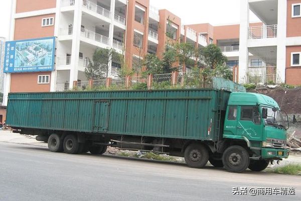 32米单车长到望不到头 盘点消失的国内运输市场畸形产物