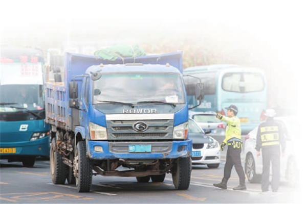 ���мӾ�&nbsp;���Ѵ粽����&nbsp;ֻ����̭������