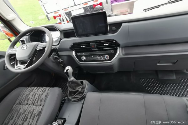 最低7.18万元起 10万元不到买辆轻卡 这六款你更倾向哪个?