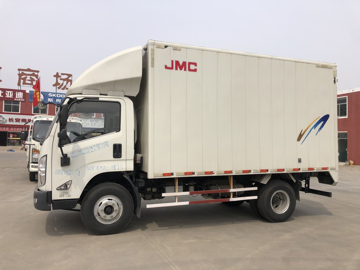 买舒适的轻卡江铃凯锐800是不错的选择图片列表