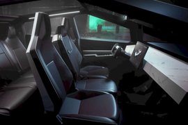 特斯拉皮卡谍照国内首曝：造型朋克 前排三个座