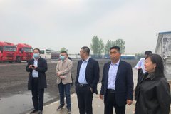 �����˾�쵼���������߷�һ��