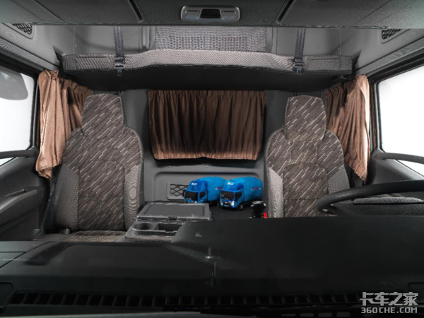 奥铃大黄蜂Home版近期可订! 夫妻档都说“真香”