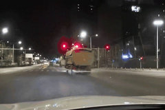 ����ͨ�ݽ��ϲ�������������Υ����Ϊ