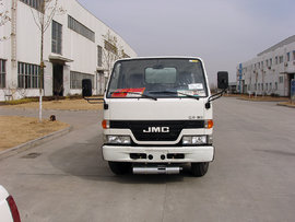 江铃加油车详细配置表