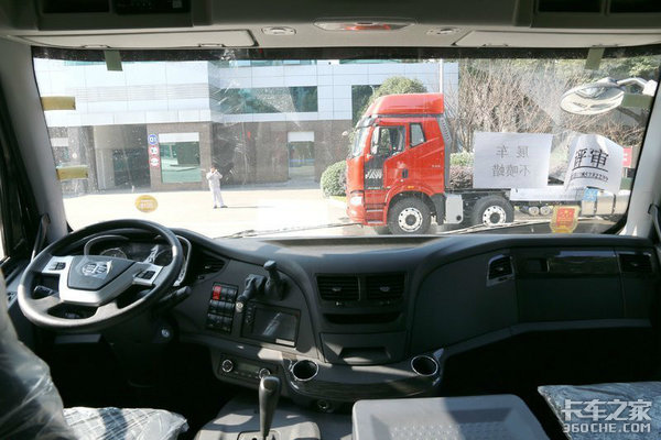 ���J6�붫������&nbsp;Ϊɶʼ��û���ܳ�Խ