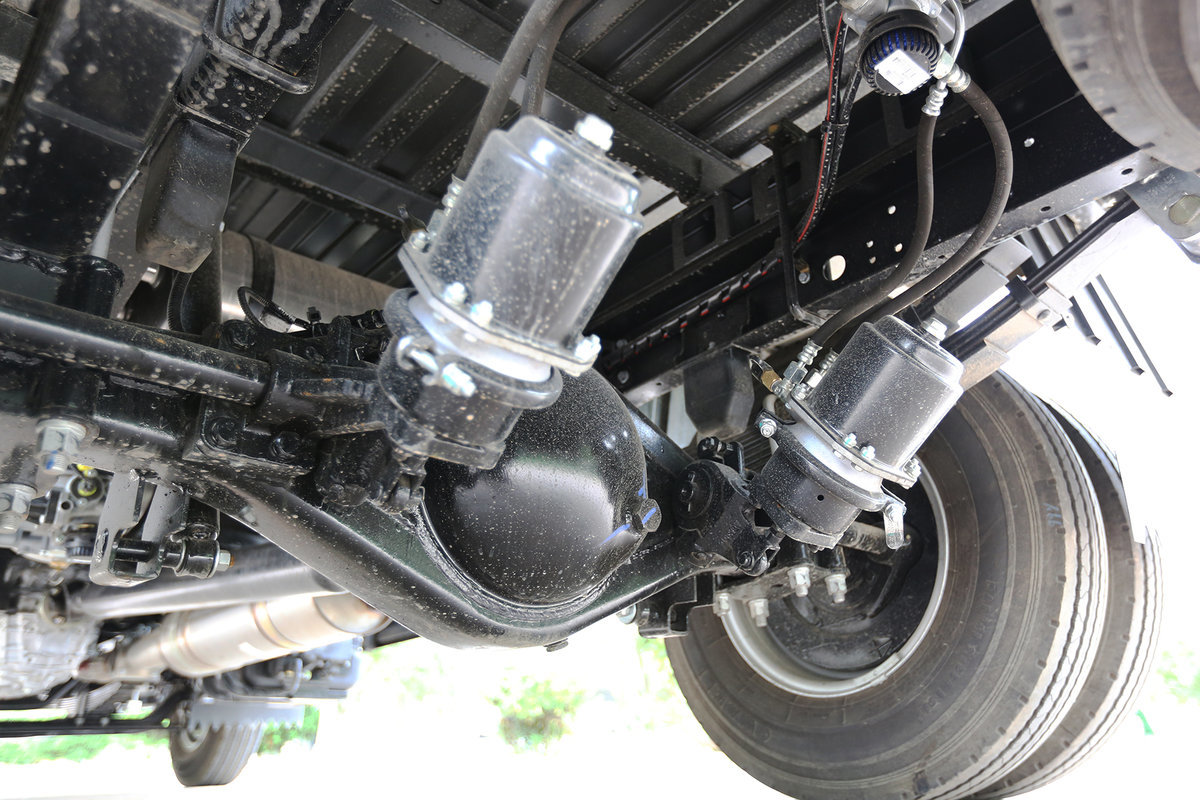 轻卡竟搭载amt变速箱上汽跃进h500图解图片列表