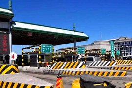 广东省高速恢复落杆通行 但何时收费尚未确定