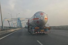 ���ϸ���Σ�˳����� ��һ�������ȼӴ�