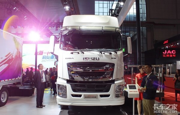 40多万的五十铃重卡,车老板一口气买了10台,直言这次选对了