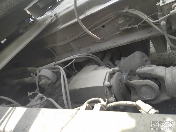 40多万的五十铃重卡,车老板一口气买了10台,直言这次选对了