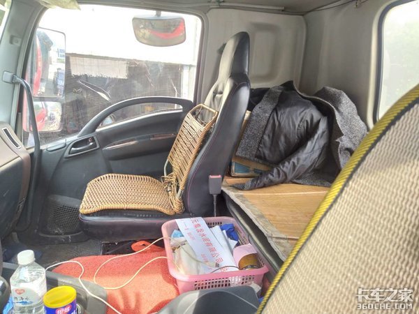 40多万的五十铃重卡,车老板一口气买了10台,直言这次选对了