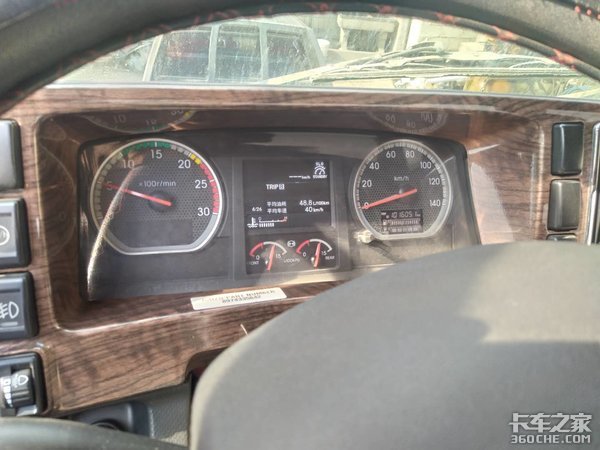 40多万的五十铃重卡,车老板一口气买了10台,直言这次选对了