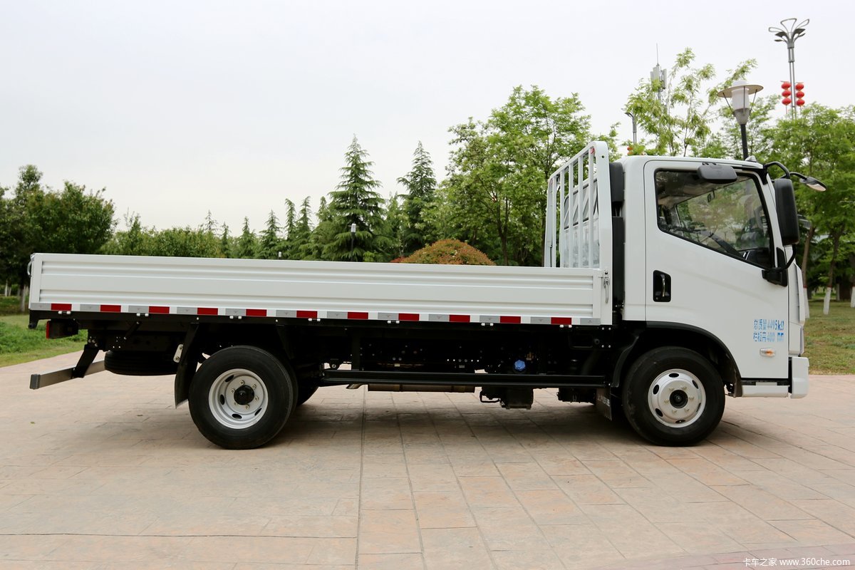 轻卡竟搭载amt变速箱上汽跃进h500图解图片列表