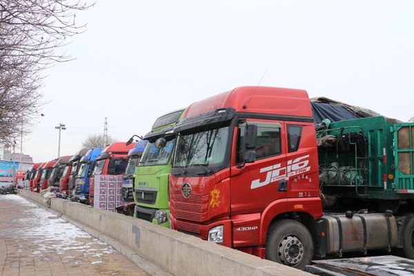 卡車小百科(36):楊絮紛飛 做好車輛保養(yǎng)