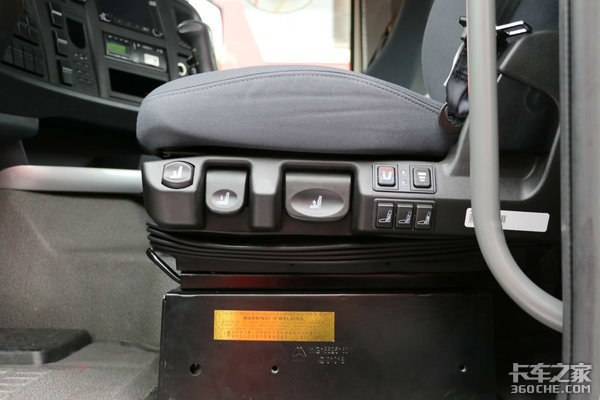 ��3��Ԫ&nbsp;��������X3000�ͺ���T7H��ѡ˭