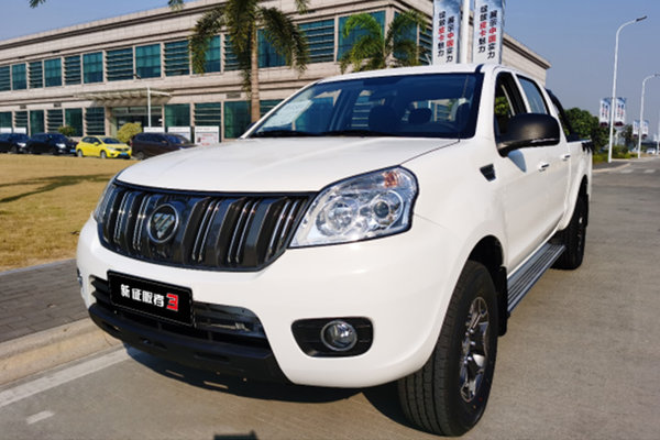 没有轮拱鼓包 更适合拉货 福田拓陆者平箱版皮卡正式上市